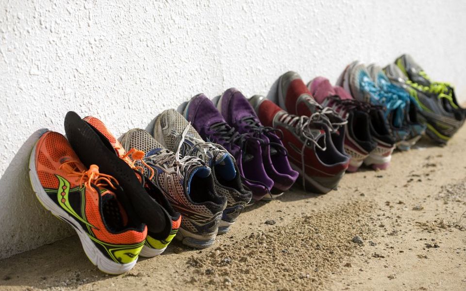 sportschoenen op een rijtje